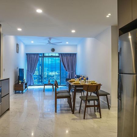 Eaton Klcc Suites By Elite Куала Лумпур Екстериор снимка