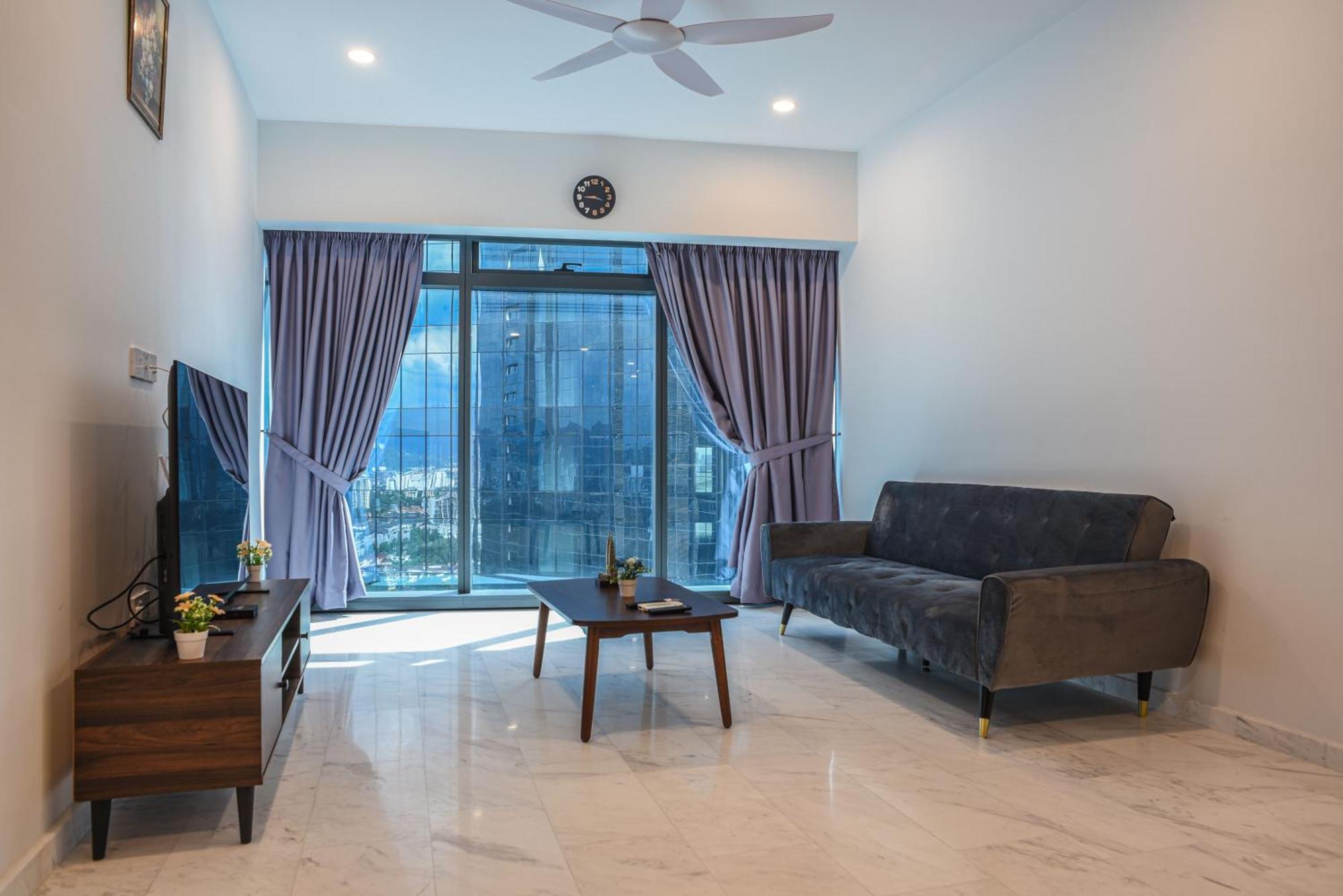 Eaton Klcc Suites By Elite Куала Лумпур Екстериор снимка
